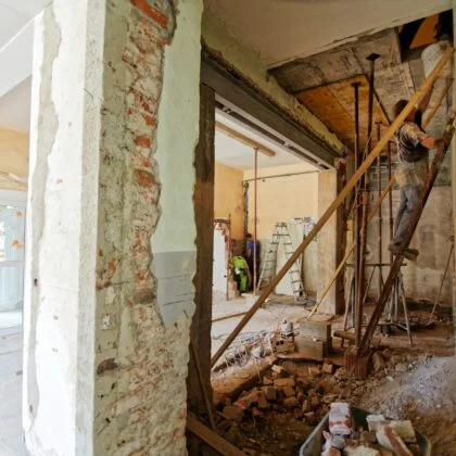 Rekonstrukce krok za krokem: na co myslet dřív, než začnete
